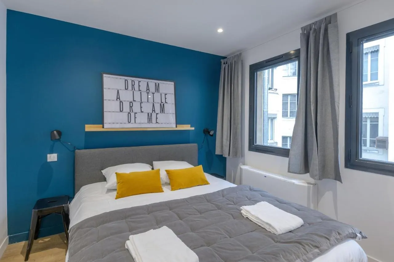 Nocnoc - Le Michelangelo Apartment Lyon 0*,  France